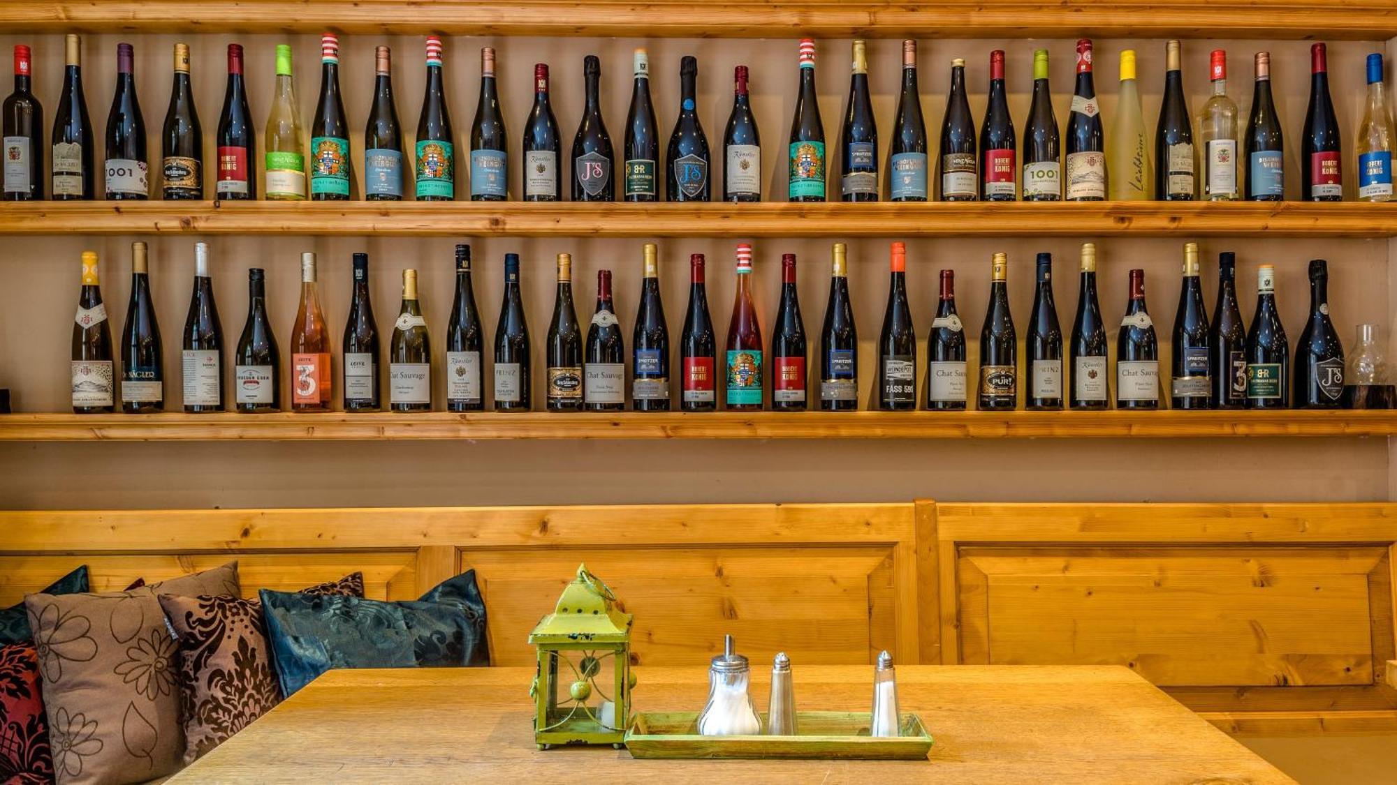רודסהיים אם ריין Weinhotel Des Riesling Zum Gruenen Kranz מראה חיצוני תמונה
